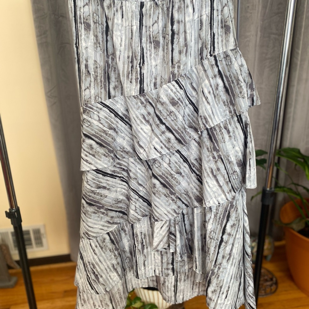 Stylish Gray and Black Layered Skirt